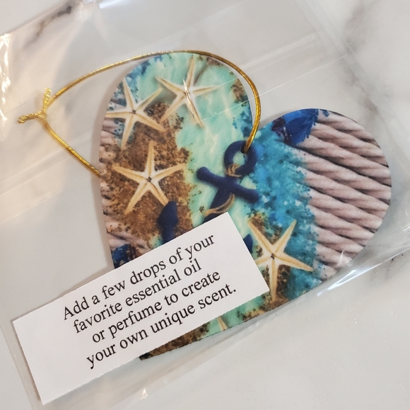 Nautical Theme Anchor Heart Shaped Car Air Freshener - Picture 3 of 5